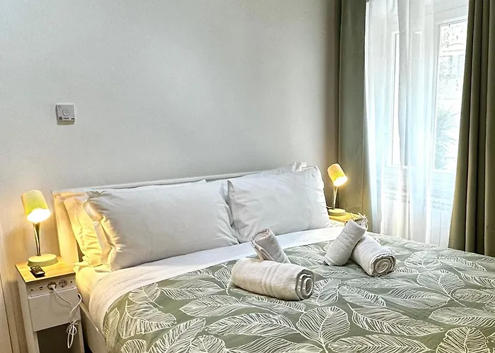 Trastevere Trentadue * Roma