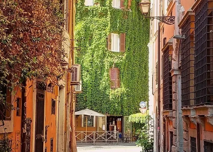 Trastevere Trentadue * Roma